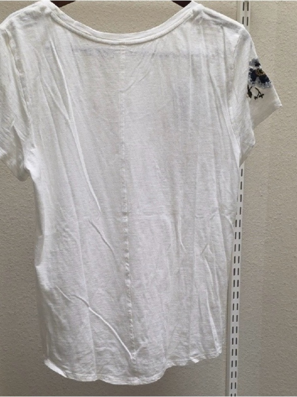LOFT White Deep Scoop Neck Tee with Blue and Peach Floral Embroidery S - Picture 3 of 6